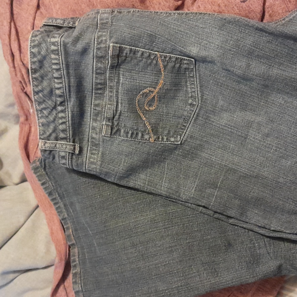 Women's jeans